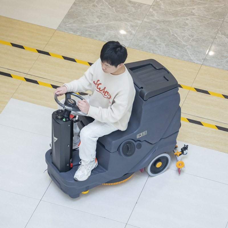 Ride On Floor Scrubber for Sch - Ride On Floor Scrubber 20 Inch recension och pris